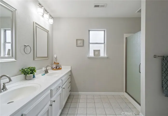 3110 Doubletree Way, Madera, California 93637