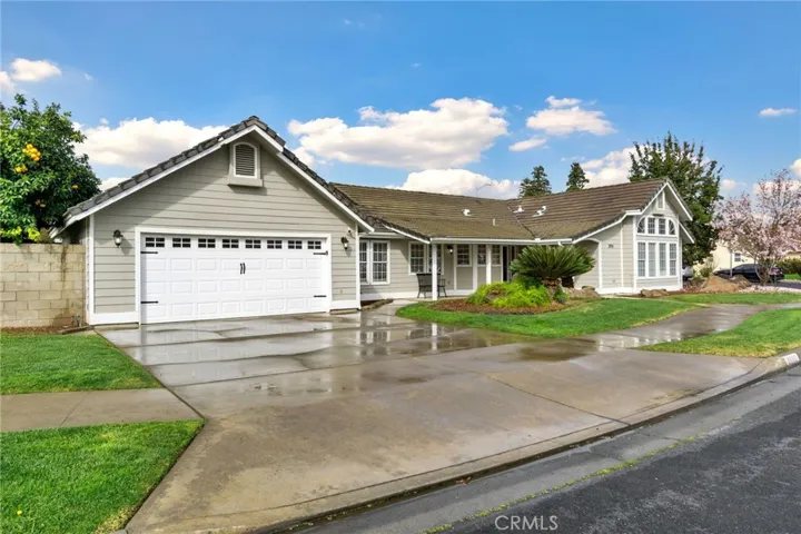 3110 Doubletree Way, Madera, California 93637