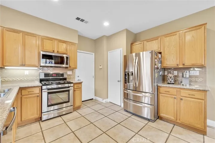 12848 Rimmon Road, Eastvale, California 92880
