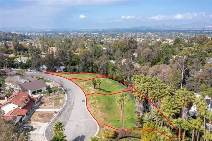 Lot C is the subject of this listing.