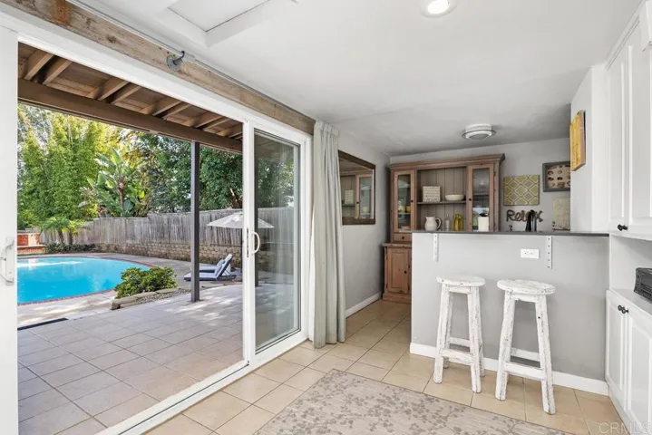 Pool House - Patio