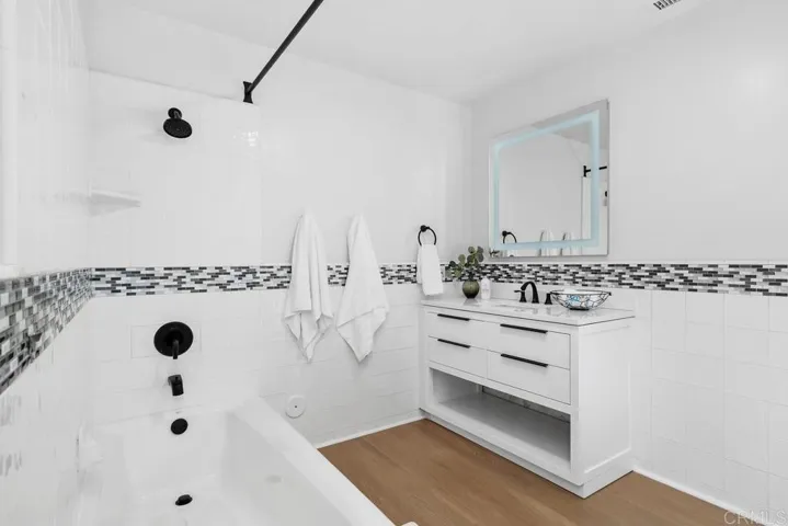 Downstairs Full Bathroom