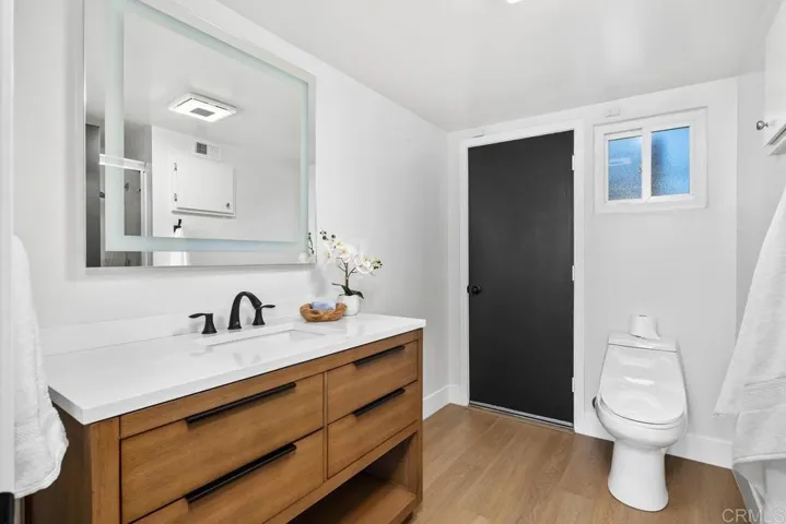 Downstairs Full Bathroom