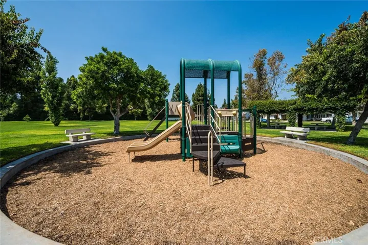 16 Tanglewood Drive, Irvine, California 92604
