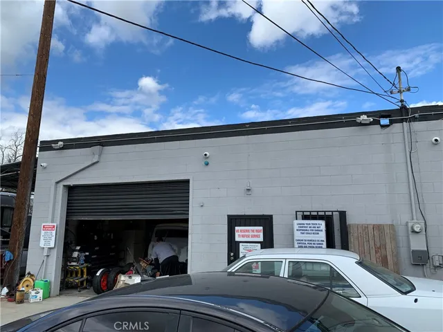 1304 W 2nd Street, Pomona, California 91766