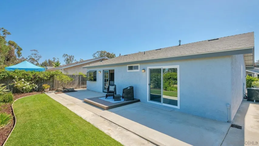 11379 Red Cedar Ln, San Diego, California 92131