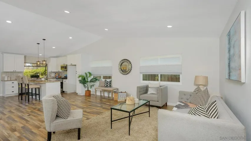 11379 Red Cedar Ln, San Diego, California 92131