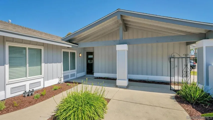 11379 Red Cedar Ln, San Diego, California 92131