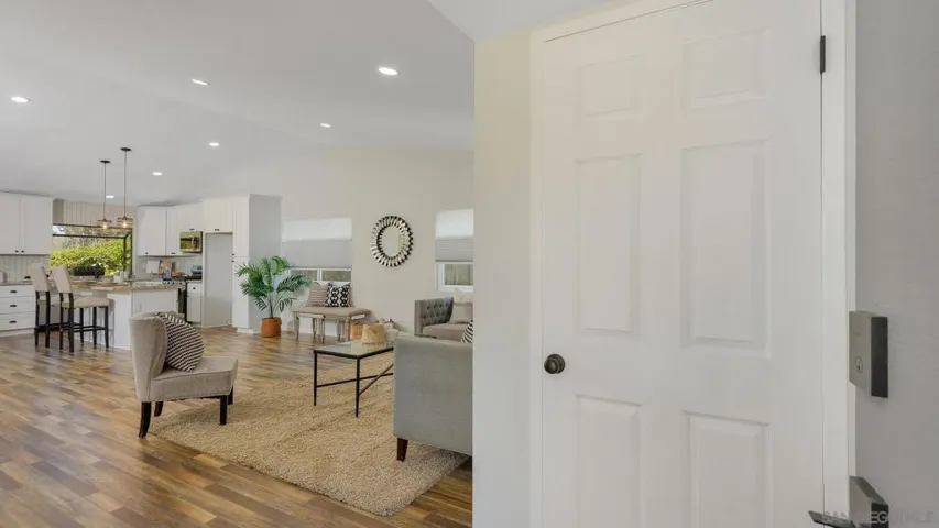 11379 Red Cedar Ln, San Diego, California 92131