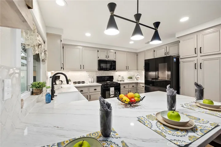 43795 Corte Amaya, Temecula, California 92592