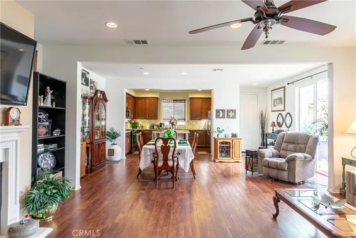 10589 Ponderosa Circle, Santa Fe Springs, California 90670