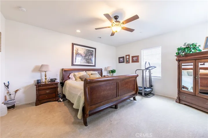 10589 Ponderosa Circle, Santa Fe Springs, California 90670