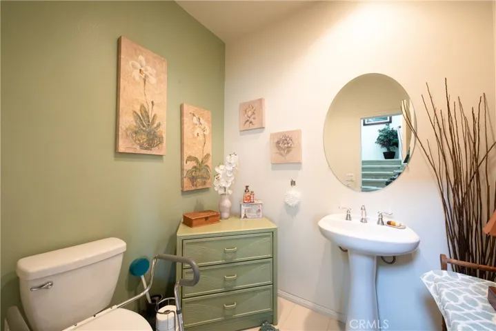 10589 Ponderosa Circle, Santa Fe Springs, California 90670