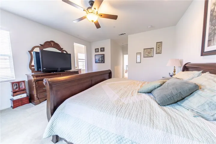 10589 Ponderosa Circle, Santa Fe Springs, California 90670