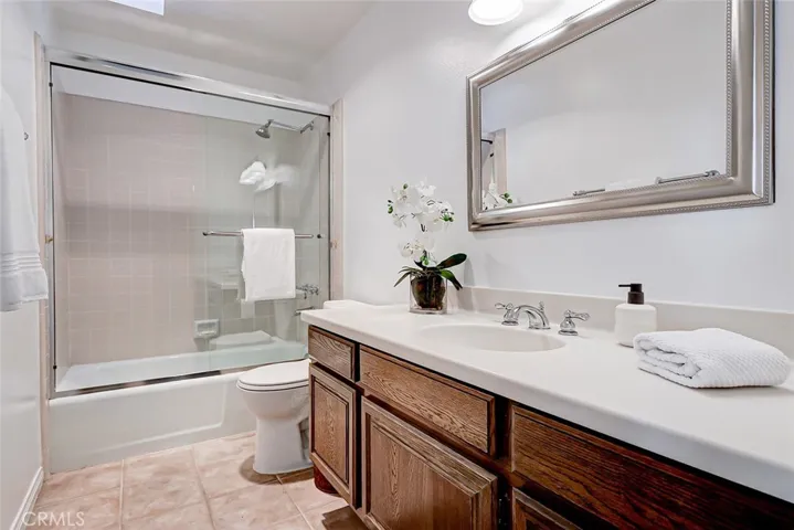 1205 S Catalina Avenue C, Redondo Beach, California 90277