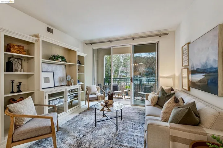 1860 Tice Creek Dr Unit 1344, Walnut Creek, California 94595