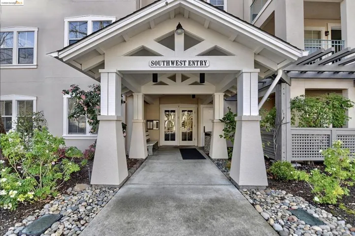 1860 Tice Creek Dr Unit 1344, Walnut Creek, California 94595