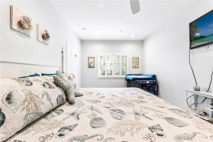 626 Lake Street 39, Huntington Beach, California 92648