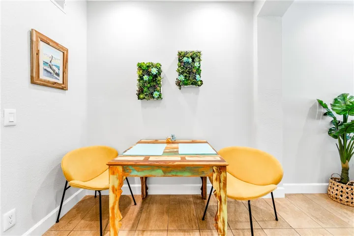626 Lake Street 39, Huntington Beach, California 92648