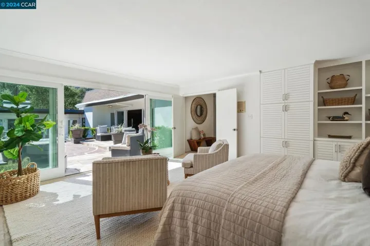 32 Hacienda Circle, Orinda, California 94563
