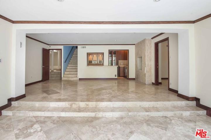 2206 S Canfield Avenue, Los Angeles, California 90034