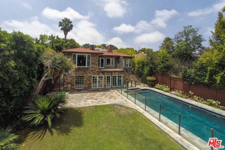 2206 S Canfield Avenue, Los Angeles, California 90034