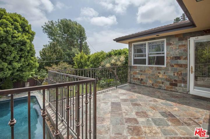2206 S Canfield Avenue, Los Angeles, California 90034