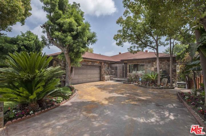2206 S Canfield Avenue, Los Angeles, California 90034