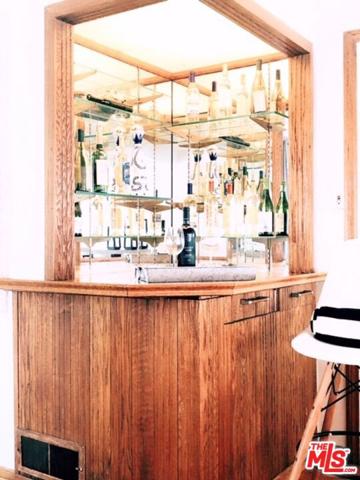 2206 S Canfield Avenue, Los Angeles, California 90034