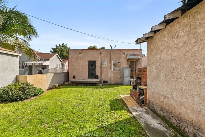 6039 4th Avenue, Los Angeles, California 90043