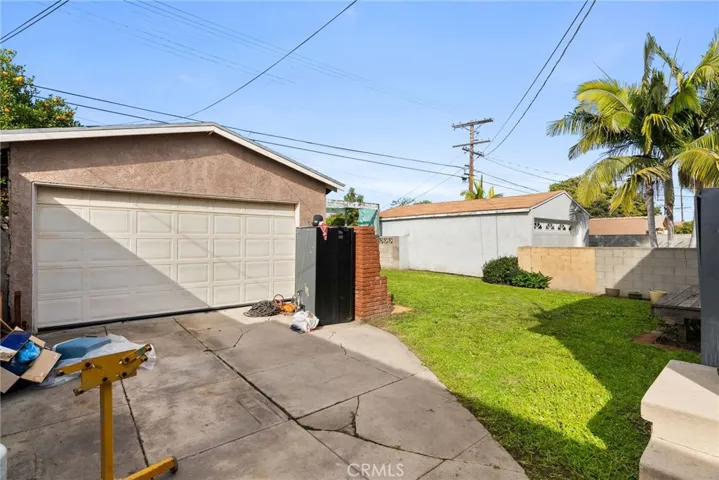 6039 4th Avenue, Los Angeles, California 90043