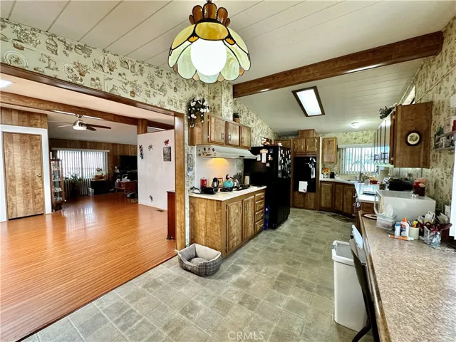 601 Kirby Street 408, Hemet, California 92545