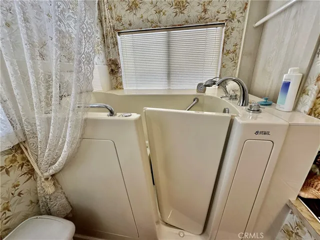 601 Kirby Street 408, Hemet, California 92545