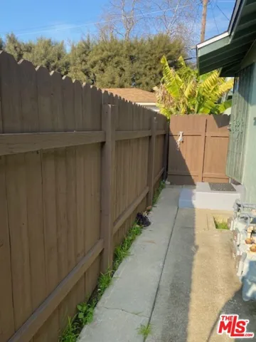 2078 S Carmelina Avenue, Los Angeles, California 90064