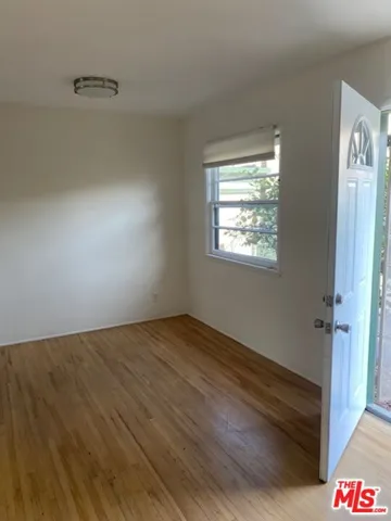 2078 S Carmelina Avenue, Los Angeles, California 90064