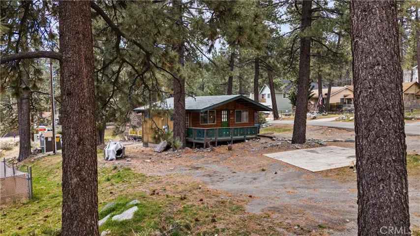1378 Betty Street, Wrightwood, California 92397
