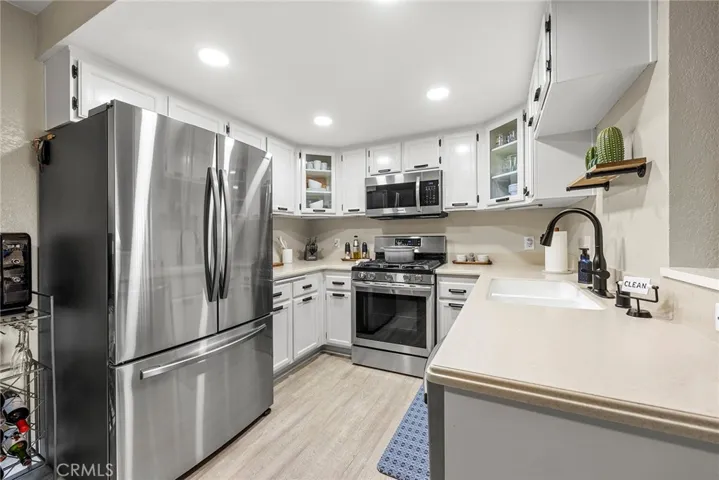 101 S Lakeview Avenue 101m, Placentia, California 92870