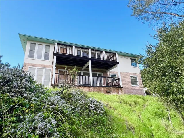 15 Hillcrest Drive, Paso Robles, California 93446