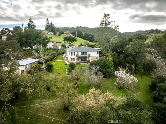 15 Hillcrest Drive, Paso Robles, California 93446