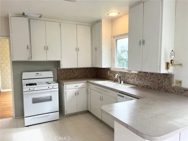 15 Hillcrest Drive, Paso Robles, California 93446
