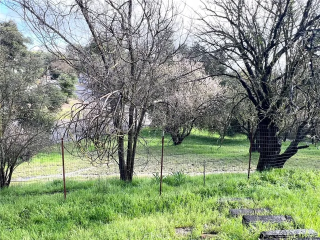 15 Hillcrest Drive, Paso Robles, California 93446
