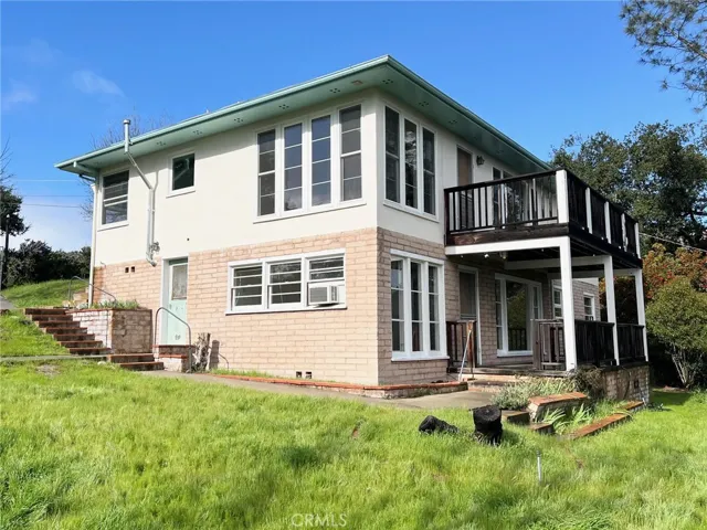 15 Hillcrest Drive, Paso Robles, California 93446