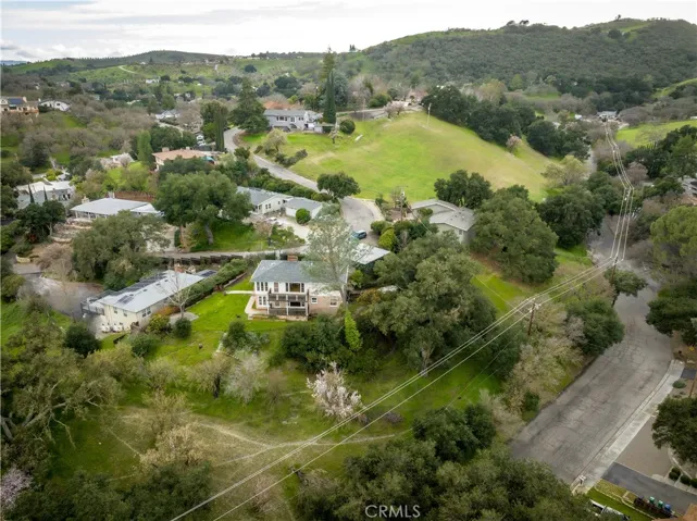 15 Hillcrest Drive, Paso Robles, California 93446