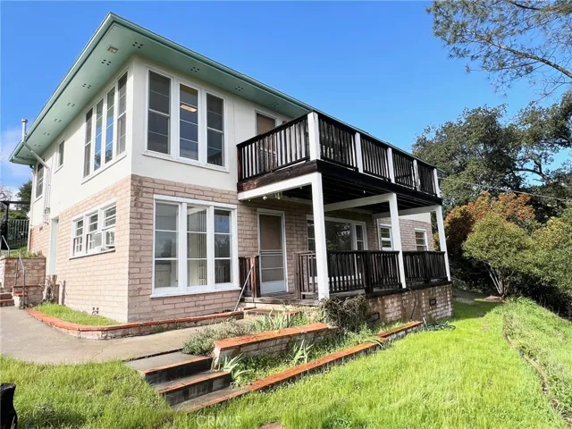 15 Hillcrest Drive, Paso Robles, California 93446