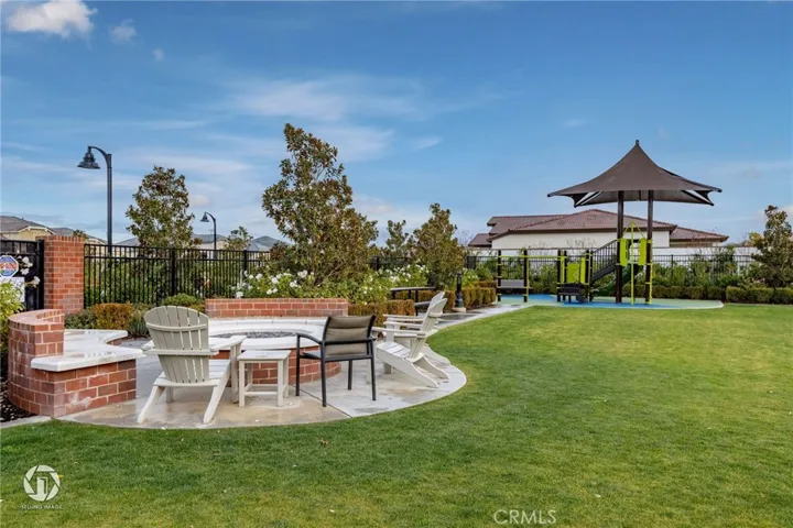 11709 Campus Park Drive, Bakersfield, California 93311