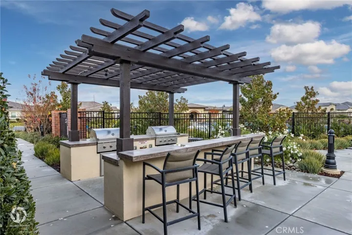 11709 Campus Park Drive, Bakersfield, California 93311
