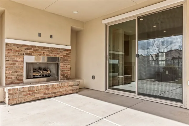 11709 Campus Park Drive, Bakersfield, California 93311