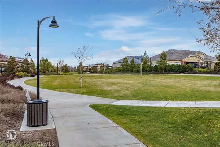 11709 Campus Park Drive, Bakersfield, California 93311