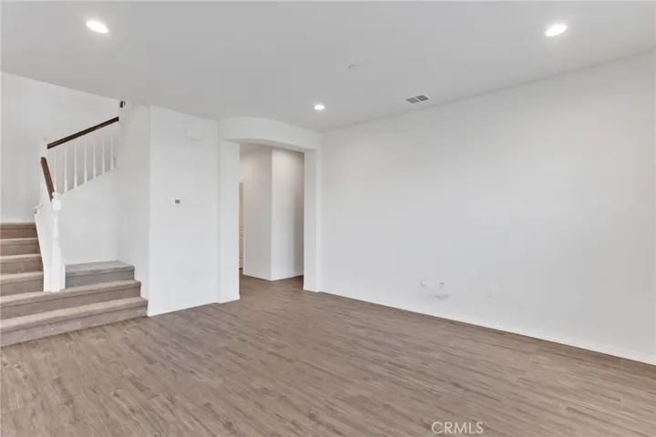 11709 Campus Park Drive, Bakersfield, California 93311