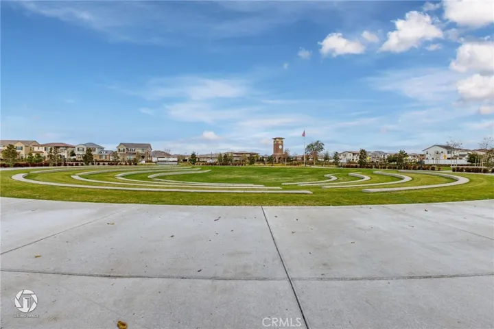 11709 Campus Park Drive, Bakersfield, California 93311